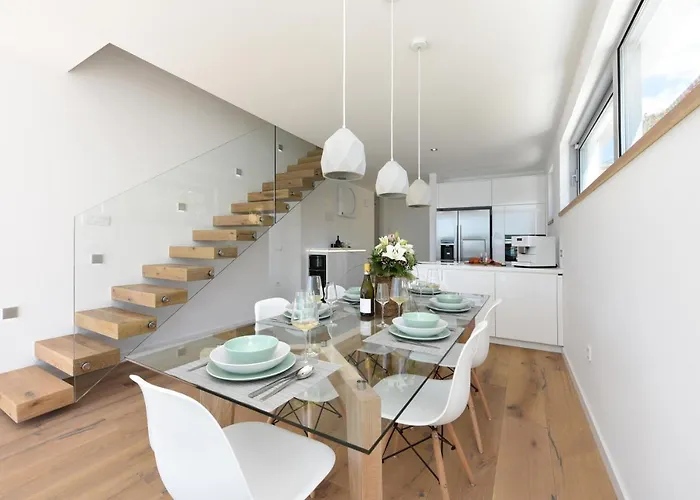 Fuxbau Zadar Mit Boot